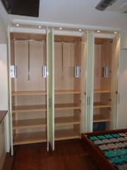 Schrank